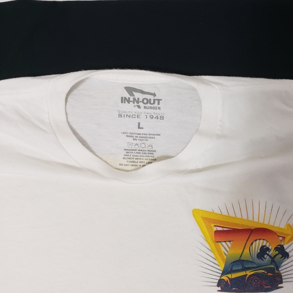 In-N-Out 2019 T-Shirt by Vladimir Kush with Ferris Wheel Graphic Men's L White - Picture 4 of 7